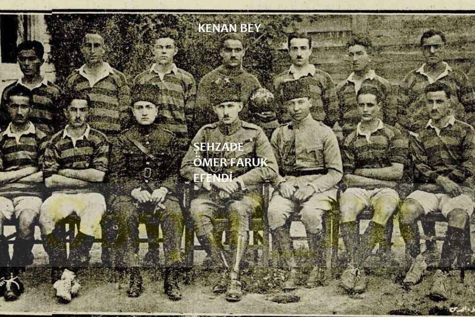 Kurtuluş Savaşı esnasında, komutanlarla Büyük Taarruz'u planlamak için göstermelik bir