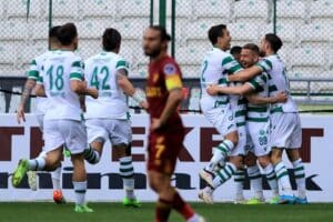 Konyaspor sahasında G&ouml;ztepe'yi devirip ikinci sıradaki yerini korudu. K&uuml;me d&uuml;şme