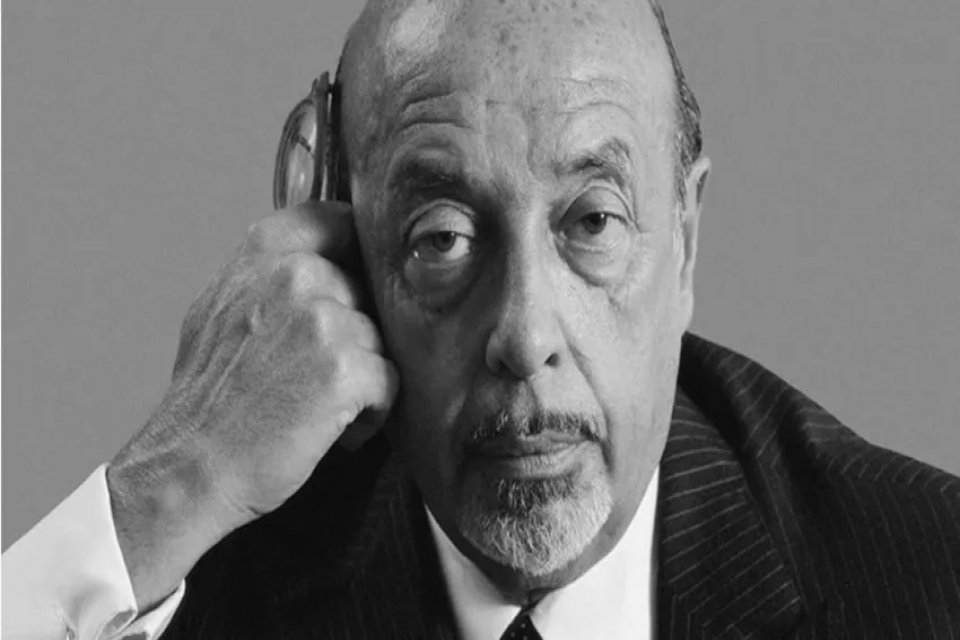 Atlantic Records'da yetenek avcısı olarak &ccedil;alışan Jan Roeg, şirketin kurucusu