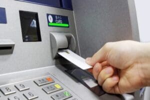 Banka ATM'lerinden ger&ccedil;ekleştirilen 1000 TL'nin altındaki EFT işlemlerinde 2 TL
