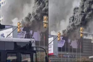 İstanbul'da Beşiktaş bulunan Metro City AVM'de yangın &ccedil;ıktı. &Ccedil;ok sayıda
