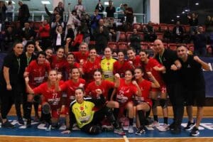 İzmir B&uuml;y&uuml;kşehir Belediyesi, EHF Avrupa Kupası 3. tur r&ouml;vanş ma&ccedil;ında