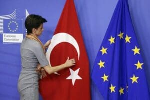 Avrupa Parlamentosu (AP), Avrupa Birliği'nin T&uuml;rkiye ile tam &uuml;yelik m&uuml;zakerelerini