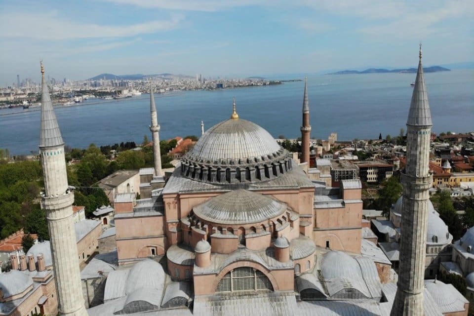 24 Temmuz 2020 yılında kılınan Cuma namazı ile birlikte 87