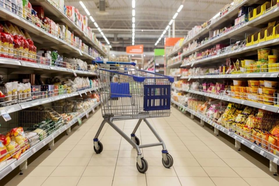 Ay&ccedil;i&ccedil;ek yağının toptancı fiyatıyla perakende satışı arasındaki fiyat artışı y&uuml;zde