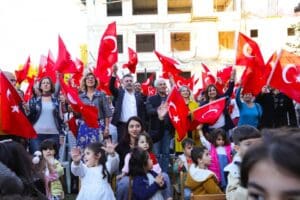 Bayraklı Belediyesi, Cumhuriyet coşkusunu Ayda Bebek Anaokulu&rsquo;nun &ouml;ğrencileri ile kutladı.
