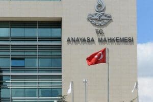 Anayasa Mahkemesi, se&ccedil;im kanunundaki değişiklere y&ouml;nelik CHP'nin itirazına dair başvuruyu