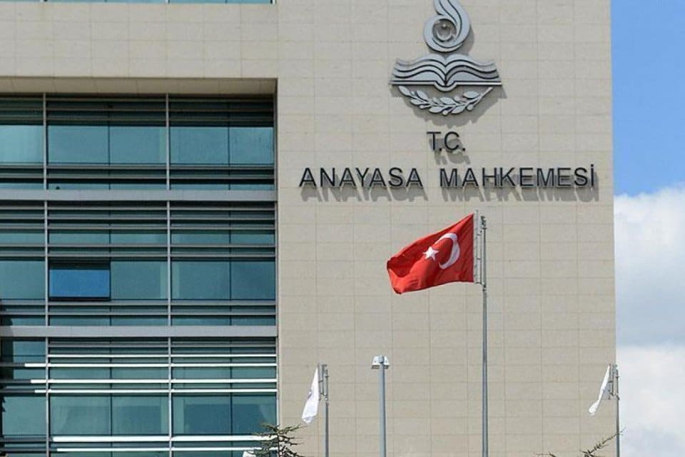 Anayasa Mahkemesi, se&ccedil;im kanunundaki değişiklere y&ouml;nelik CHP'nin itirazına dair başvuruyu