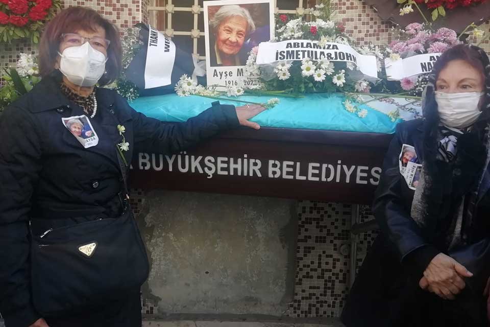 T&uuml;rkiye&rsquo;nin ilk kadın ortodontisti de olan, hayırseverliğiyle tanınan ve sevilen