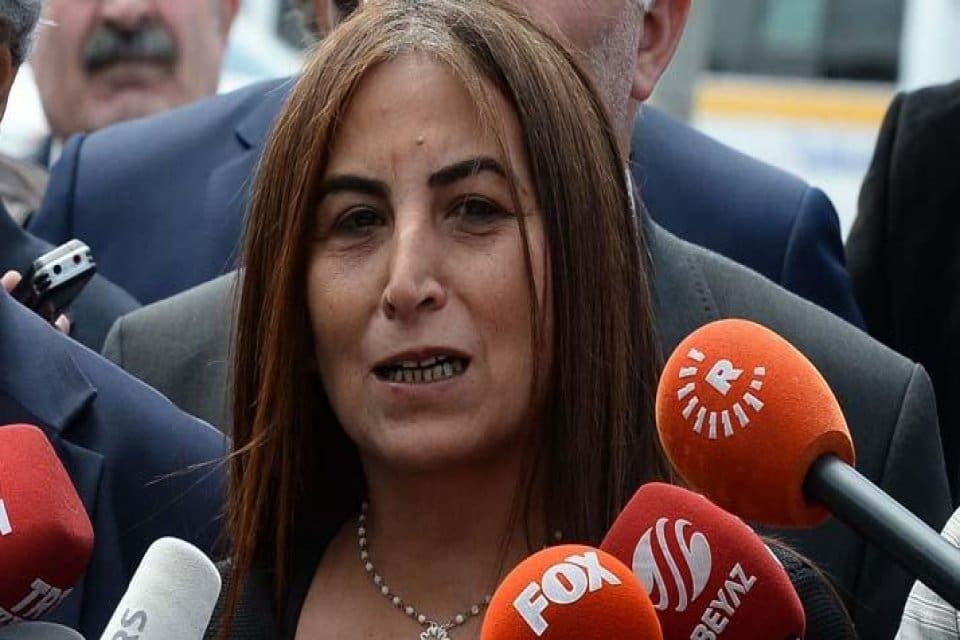 Demans teşhisi konulan ve sağlık sorunları yaşayan HDP&rsquo;li Aysel Tuğluk