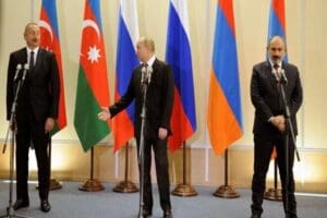 Ermenistan ve Azerbaycan liderleri, So&ccedil;i'de Putin ile bir araya geldi.