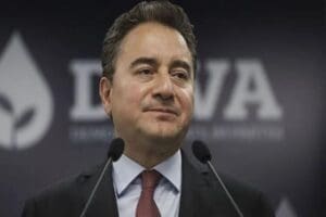 Demokrasi ve Atılım Partisi Genel Başkanı Ali Babacan, katıldığı canlı