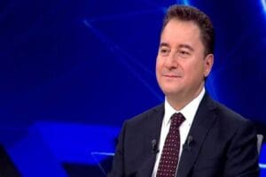 Demokrasi ve Atılım Partisi Genel Başkanı&nbsp;Ali Babacan,&nbsp;katıldığı canlı yayında Cumhurbaşkanı