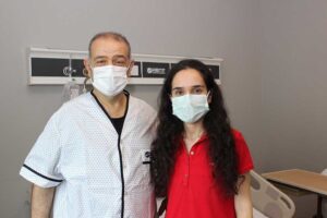 İzmir'de, karaciğer değerlerindeki değişimler nedeniyle nakil gereken; bilinç kaybı yaşamaya,