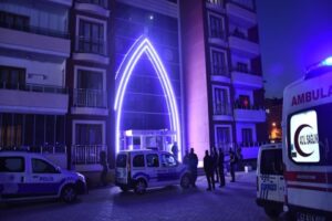 Oğlunu boğarak &ouml;ld&uuml;ren babanın son d&ouml;nemde aşırı bor&ccedil;landığı ve&nbsp;yakın zamanda