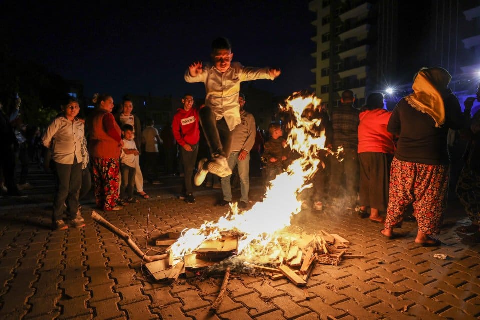 Baharın ve bereketin m&uuml;jdecisi Hıdırellez, Buca&rsquo;da coşkuyla kutlandı. Bucalıların g&ouml;n&uuml;llerince
