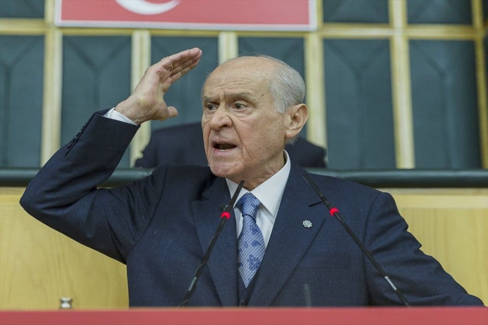 MHP Genel Başkanı Devlet Bah&ccedil;eli, İstanbul İstiklal Caddesi'nde 6 kişinin