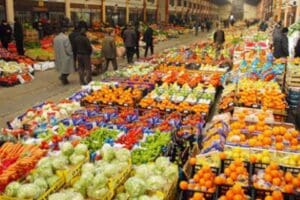 Ticaret Bakanı Mehmet Muş'un talimatıyla 10 b&uuml;y&uuml;k toptancı halinde fiyat
