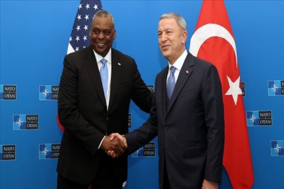Milli Savunma Bakanı Hulusi Akar, ABD Savunma Bakanı Lloyd James