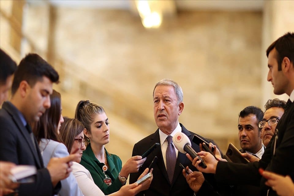 Milli Savunma Bakanı Hulusi Akar, tahıl koridoru hakkında a&ccedil;ıklama yaptı.