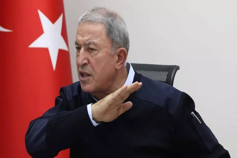 Milli Savunma Bakanı Hulusi Akar "Pen&ccedil;e Kılı&ccedil; Harekatı, hava ve