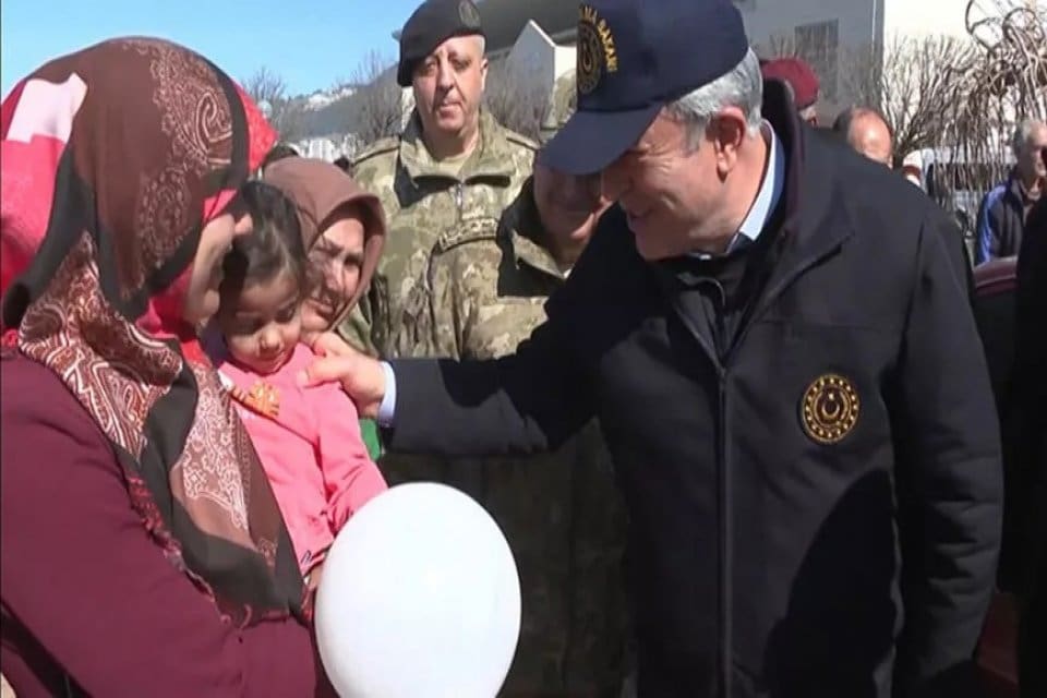 Milli Savunma Bakanı Hulusi Akar, Avşar &Ccedil;adır Kent ve Karacasu