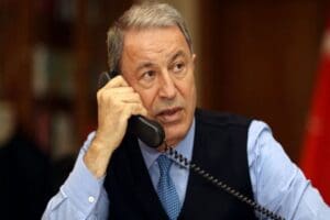 Milli Savunma Bakanı Hulusi Akar, Ukrayna Savunma Bakanı Oleksii Reznikov
