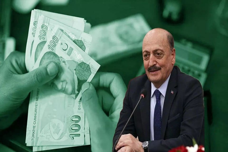 &Ccedil;alışma ve Sosyal G&uuml;venlik Bakanı&nbsp;Vedat Bilgin, emeklilikte yaşa takılanlar m&uuml;racaatında