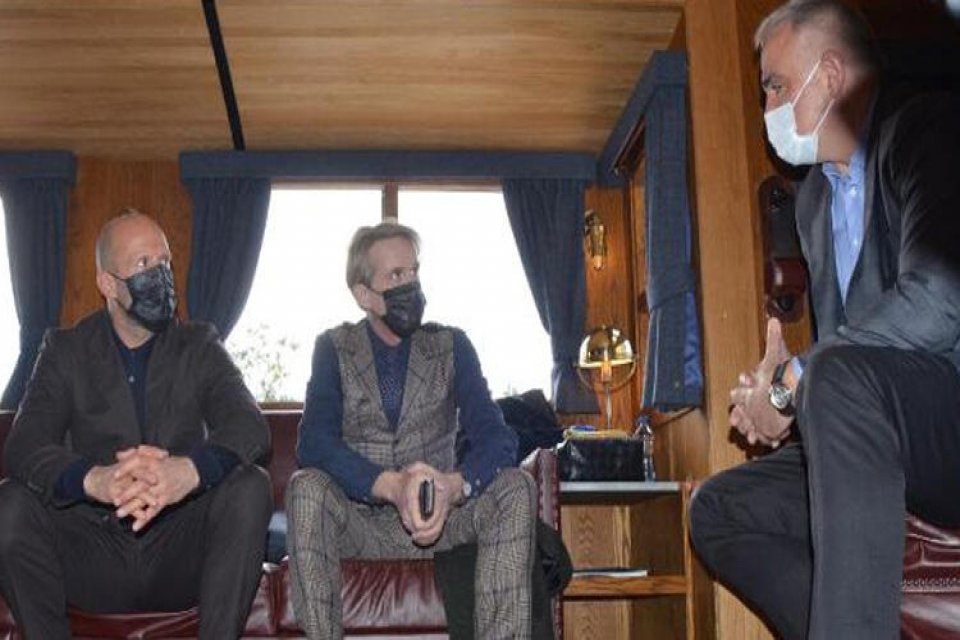 Kültür ve Turizm Bakanı Mehmet Nuri Ersoy, Antalya'da çekimleri devam