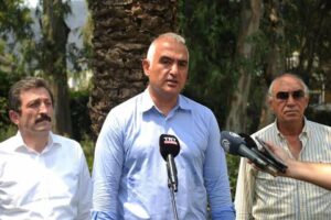 KÜLTÜR ve Turizm Bakanı Mehmet Nuri Ersoy, orman yangınlarının sönmesiyle