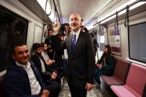 Ulaştırma ve Altyapı Bakanı Adil Karaismailoğlu, yeni hizmete giren Sabiha