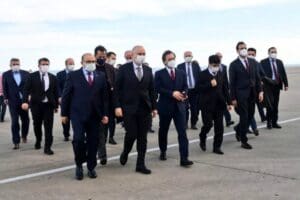 Cumhuriyet Halk Partisi, Ulaştırma Bakanı Karaismailoğlu ve İletişim Başkanı Fahrettin