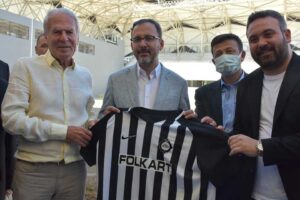 Gençlik ve Spor Bakanı Mehmet Muharrem Kasapoğlu, 'İzmir Yatırımları Protokol
