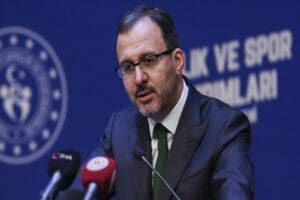Gen&ccedil;lik ve Spor Bakanı Dr. Mehmet Muharrem Kasapoğlu, Cumhurbaşkanı Recep