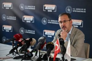 Gen&ccedil;lik ve Spor Bakanı ve AK Parti listelerinden 1&rsquo;nci b&ouml;lge