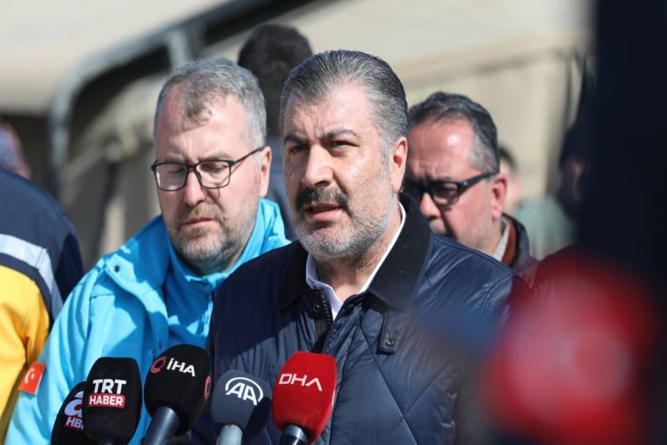 Sağlık Bakanı&nbsp;Fahrettin Koca,&nbsp;"Adana, Adıyaman, Diyarbakır, Gaziantep, Hatay, Maraş, Kilis, Malatya,
