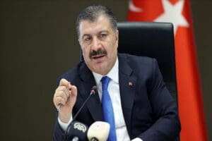 Sağlık Bakanı Fahrettin Koca, Kahramanmaraş merkezli 7,7 b&uuml;y&uuml;kl&uuml;ğ&uuml;ndeki depreme ilişkin,