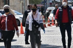 Bakan Koca&nbsp;24-30 Nisan arasında illere g&ouml;re her 100 bin kişide
