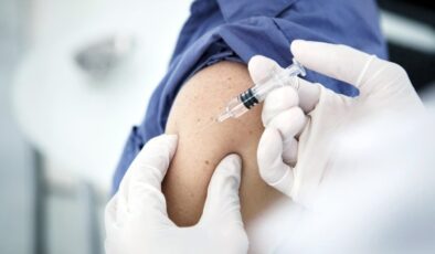 Bakan Koca'nın ücretsiz HPV aşısı açıklamasına destek… SES Başkanı Yücesoy: 'Ulusal aşı programına da alınmalı ve kapsamı genişletilmeli'