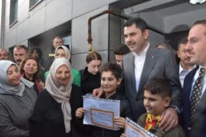 &Ccedil;evre, Şehircilik ve İklim Değişikliği Bakanı Murat Kurum, İzmir&rsquo;de, 2