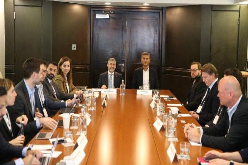 Hazine ve Maliye Bakanı Nureddin Nebati, JP Morgan tarafından organize
