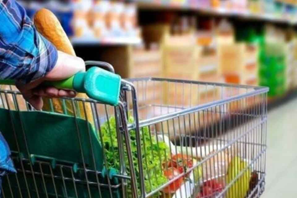 Hazine ve Maliye Bakanı Nureddin Nebati'nin ge&ccedil;tiğimiz g&uuml;nlerde marketlere y&ouml;nelik