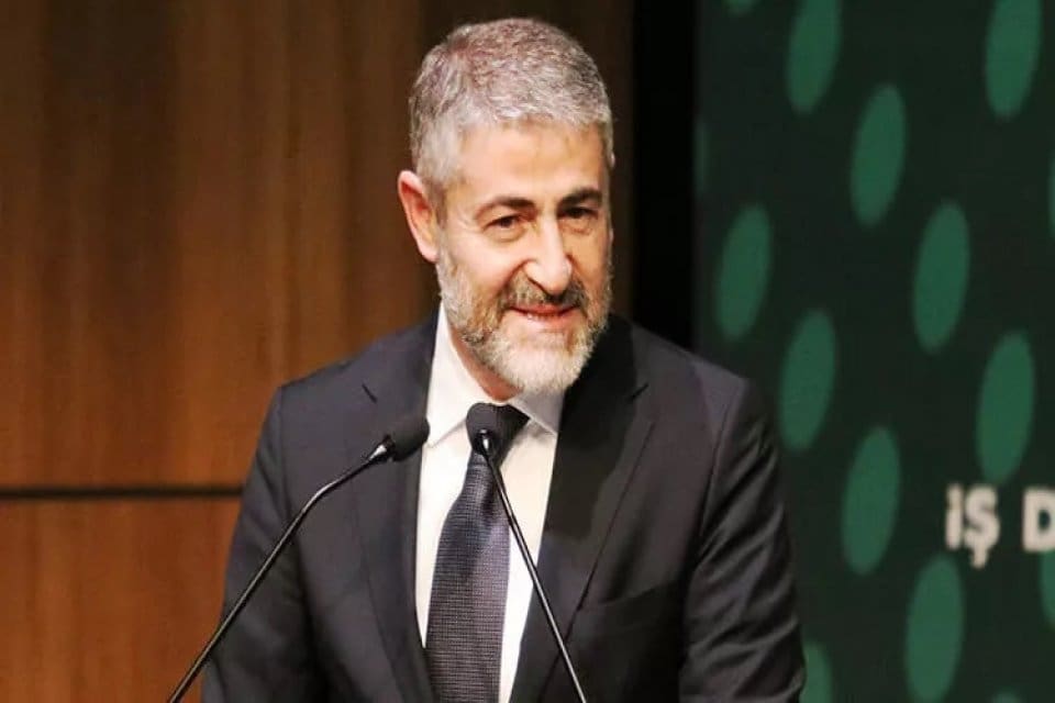 Hazine ve Maliye Bakanı Nureddin Nebati sosyal medya hesabından yaptığı