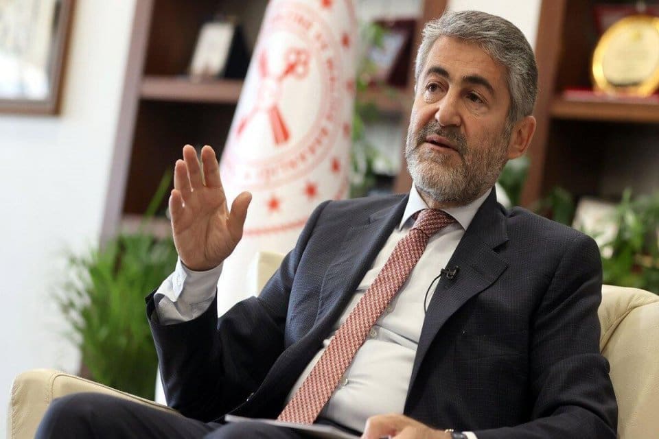 Hazine Bakanı Nureddin Nebati Twitter'dan enflasyon a&ccedil;ıklaması yaptı. Hazine Bakanı