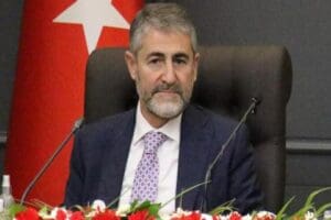 Hazine ve Maliye Bakanı&nbsp;Nureddin Nebati, memur maaşlarına Temmuz ayında yapılacak
