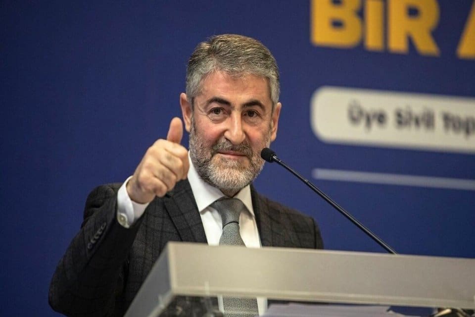 Hazine ve Maliye Bakanı Nureddin Nebati'den, &uuml;nl&uuml; İngiliz dergisi The