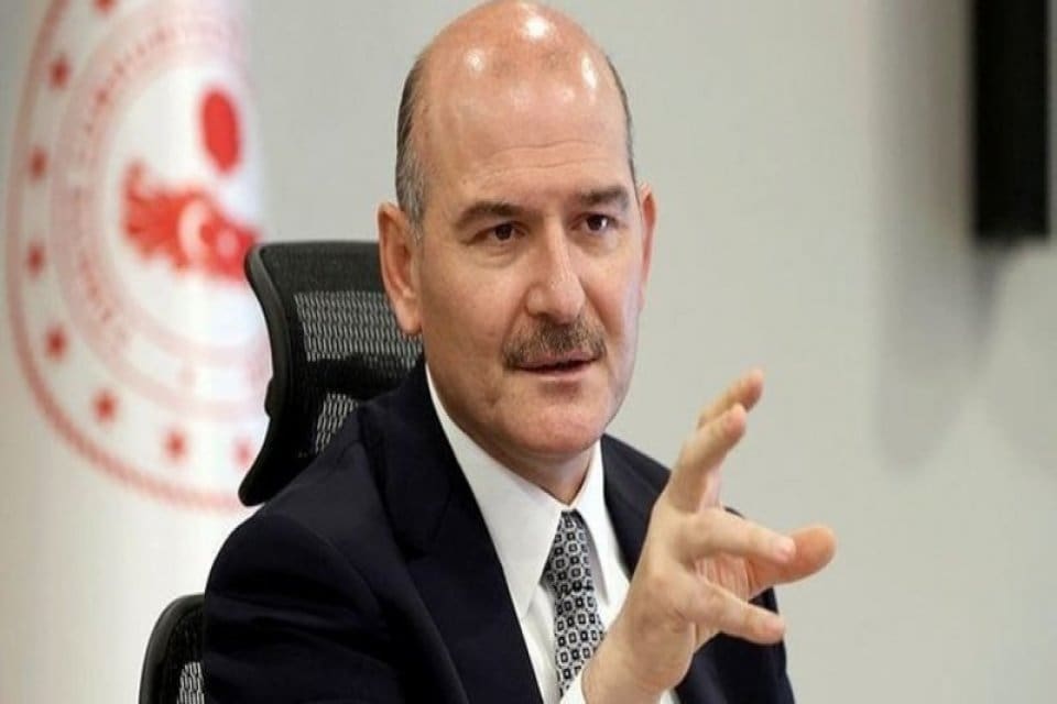 İ&ccedil;işleri Bakanı S&uuml;leyman Soylu Kars&rsquo;ta d&uuml;zenlenen g&uuml;venlik toplantısına katıldı. Tam