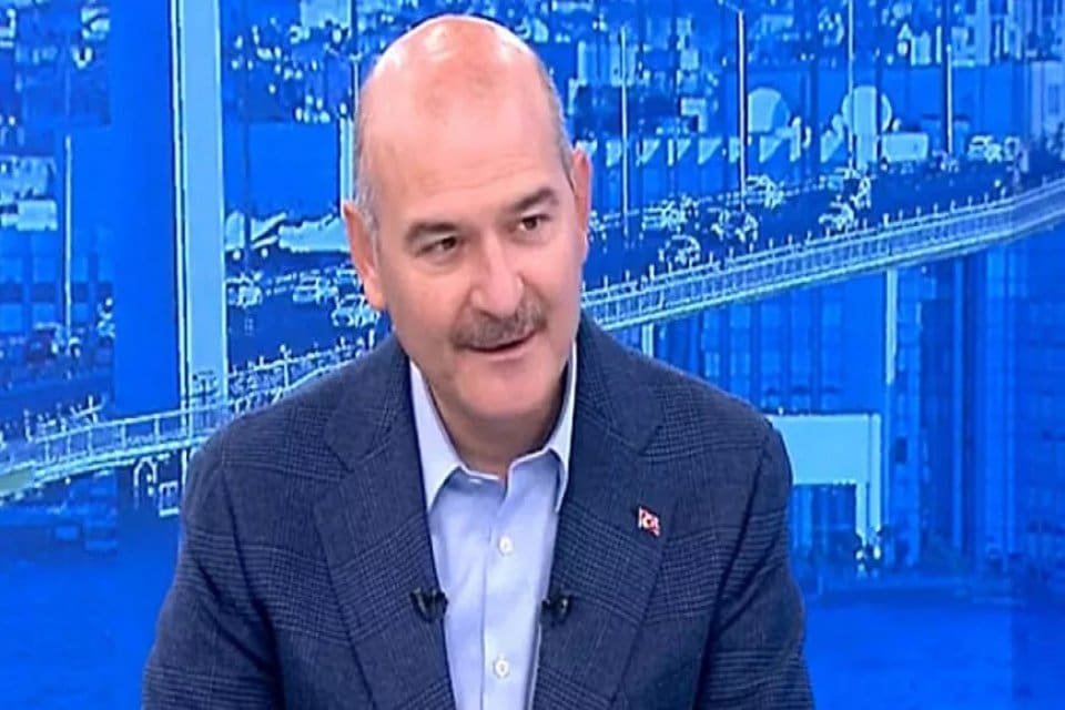 İ&ccedil;işleri Bakanı S&uuml;leyman Soylu, katıldığı televizyon programında g&uuml;ndeme ilişkin &ouml;nemli