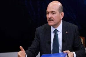 İ&ccedil;işleri Bakanı S&uuml;leyman Soylu, aile i&ccedil;i ve kadına şiddetle m&uuml;cadele