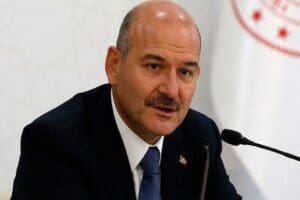 Gaziantep ve Mardin'deki trafik kazalarıyla ilgili konuşan Soylu,&nbsp;"Soruşturmalar &ccedil;ok y&ouml;nl&uuml;